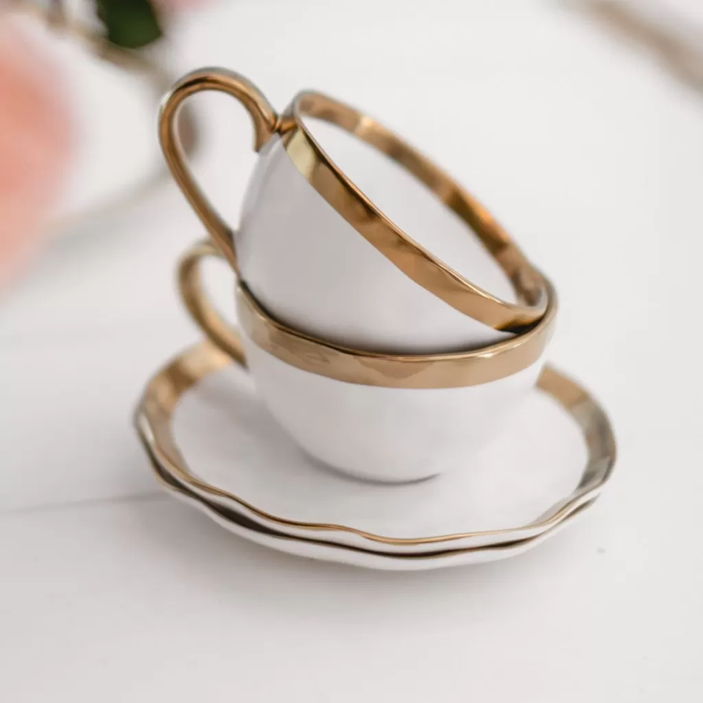Kupit>KARE Design Bell Kahvikuppi+lautanen (2/osaa)