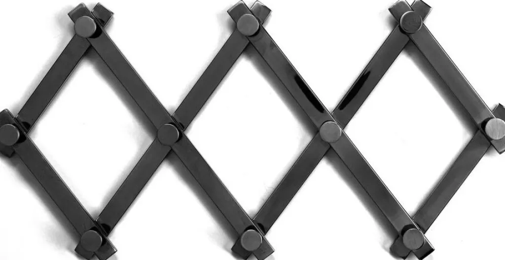 Seinänaulakot>KARE Design Crossing Seinänaulakko, Matta Musta 9(+71)cm
