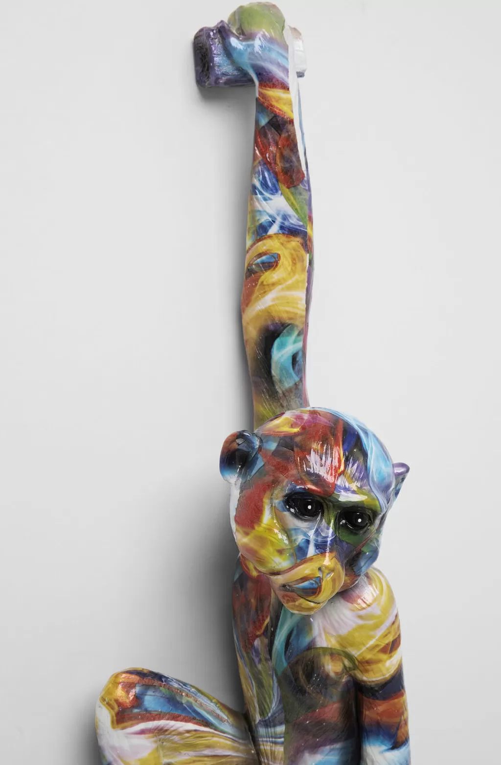 Seinäkoristeet>KARE Design Hanging Ape Colorful Apina Koriste-esine 17x67cm