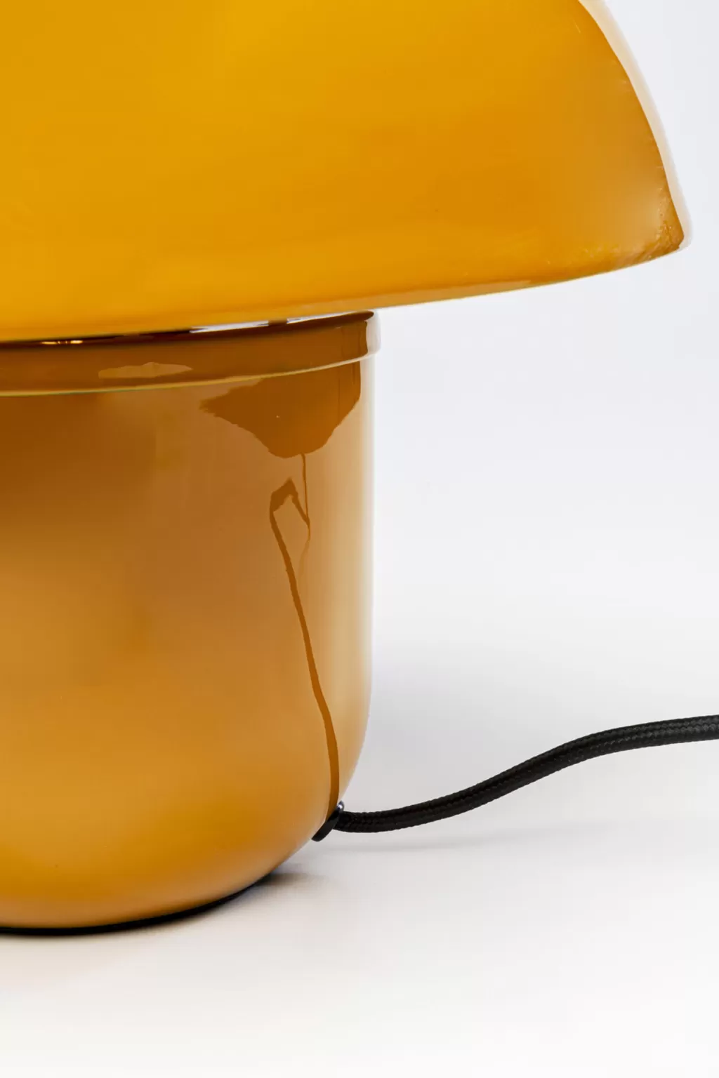 Pöytävalaisimet>KARE Design Mushroom Pöytävalaisin Keltainen 27cm