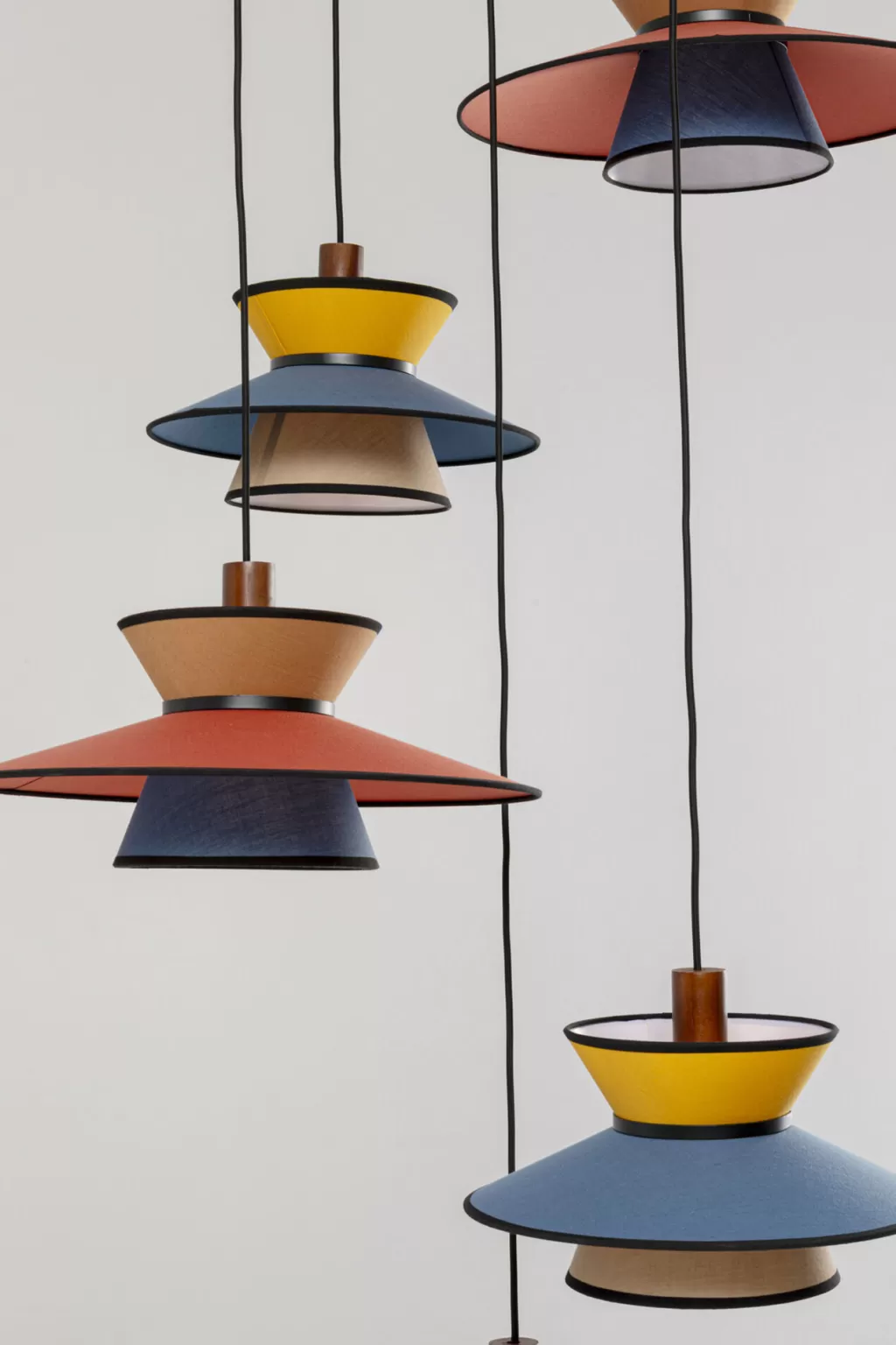 Riippuvalaisimet>KARE Design Riva Riippuvalaisin Monivärinen Ø87cm