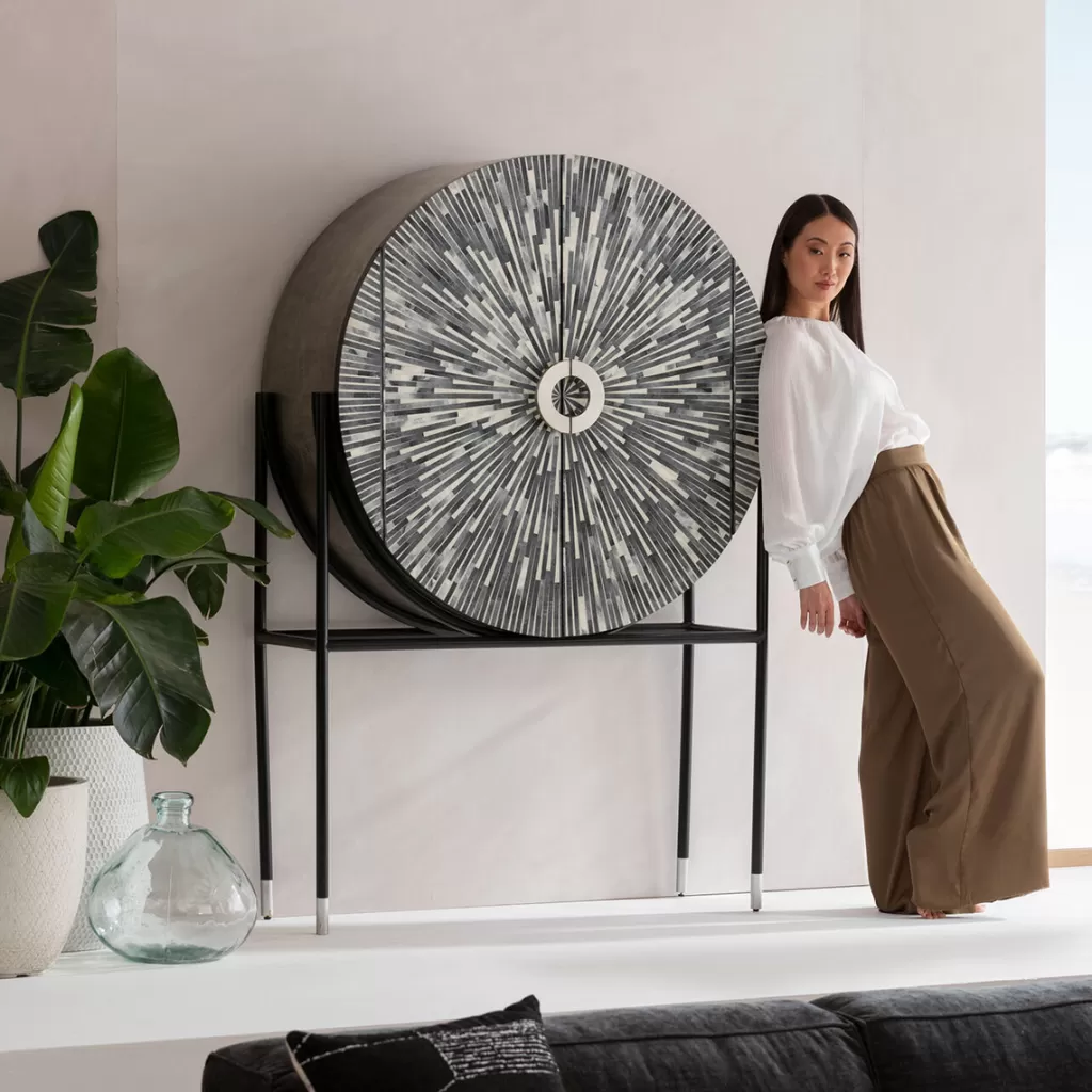 Baarit>KARE Design Zoom Baarikaappi - Pyöreä Muoto, Mustavalkoinen 100x160cm